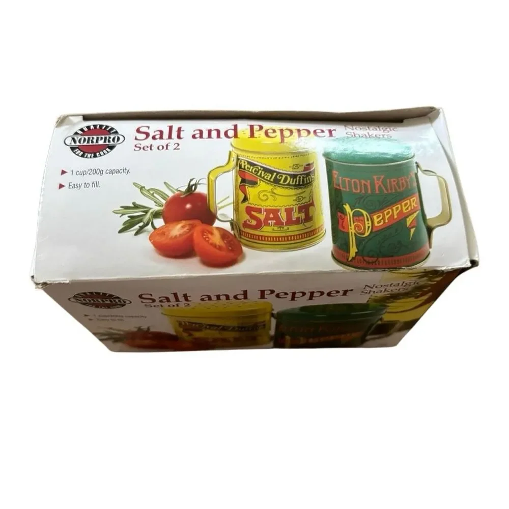 Norpro Nostalgic Salt And Pepper Shaker Set *New*